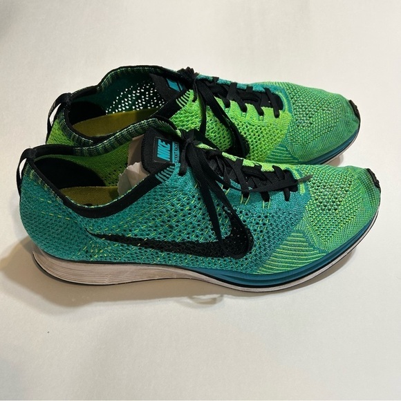 Nike Flyknit Racer Hyper Punch Unisex Running Shoe Sneaker​ - Picture 10 of 10